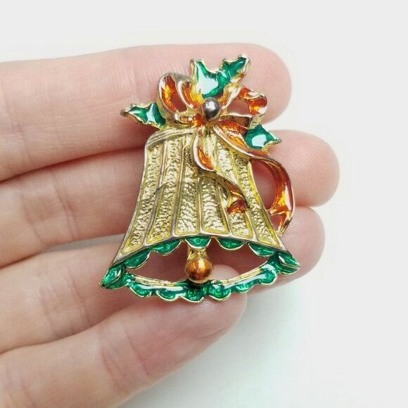 Vintage Christmas Bell Holiday Brooch, Gold Tone Enamel Lapel Pin, Retro Estate - Picture 6 of 6